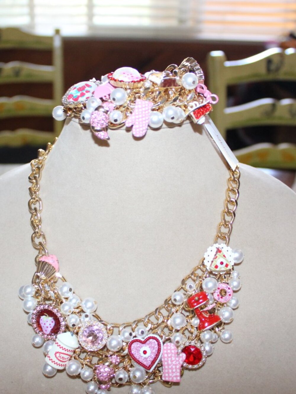NWT Betsey Johnson Baking Bib Necklace and matching Bracelet FABULOUS!! - Picture 1 of 13